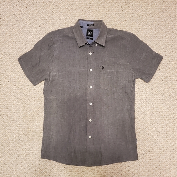 Volcom Men's Short Sleeve Shirt Size Small S Gray Skate Surf - Picture 1 of 5